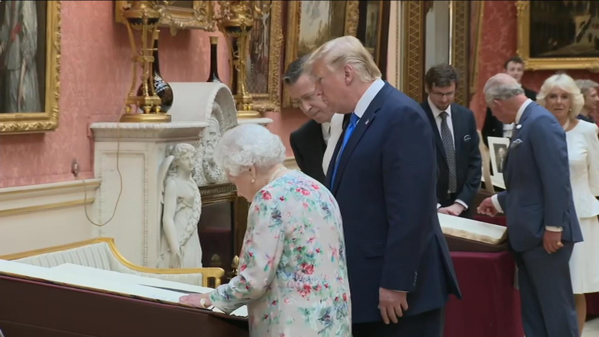 High Quality Queen & Trump Blank Meme Template