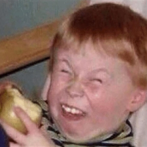 A ME É PIACE Blank Meme Template