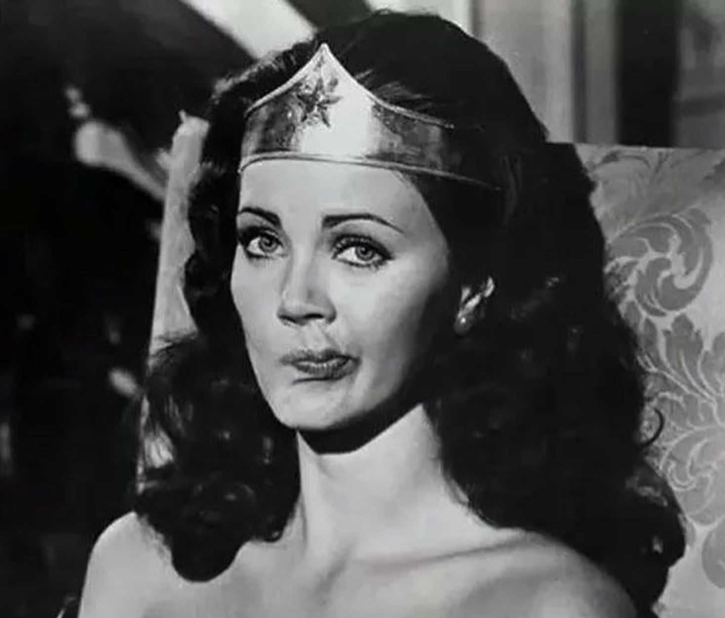 Wonder Woman Lynda Carter funny face Blank Meme Template