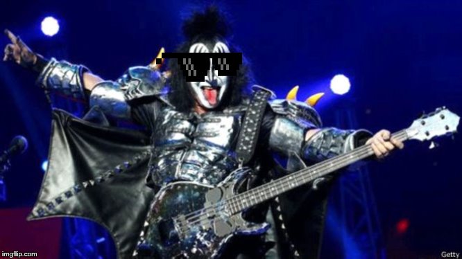 Gene Simmons kiss | image tagged in gene simmons kiss | made w/ Imgflip meme maker