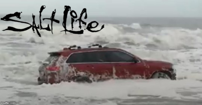 Owner's cousin abandons Jeep SUV on Myrtle Beach, SC. | image tagged in jeep,jeep in ocean,abandoned jeep,dorian,hurricane,car in ocean | made w/ Imgflip meme maker