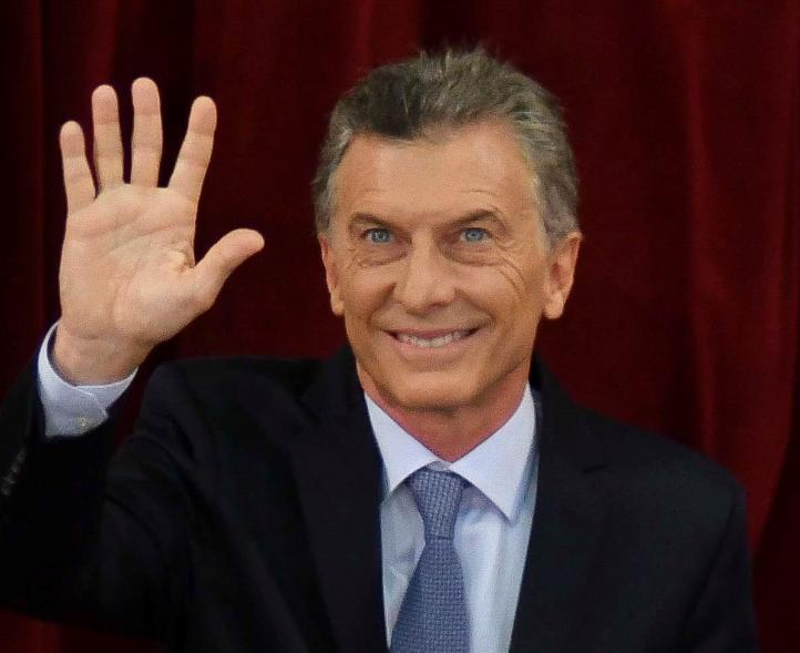 macri saludo Blank Meme Template