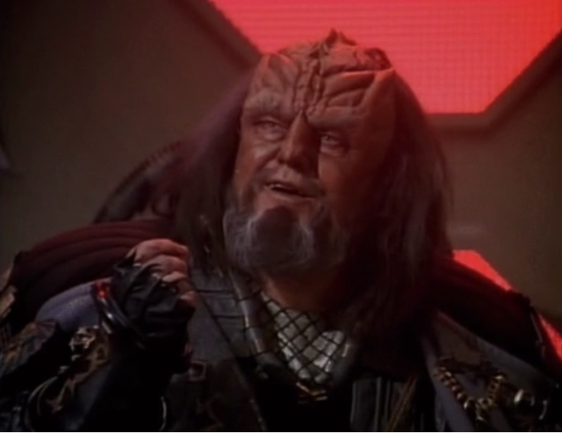 K'mpec Klingon Chancellor Smile Blank Meme Template