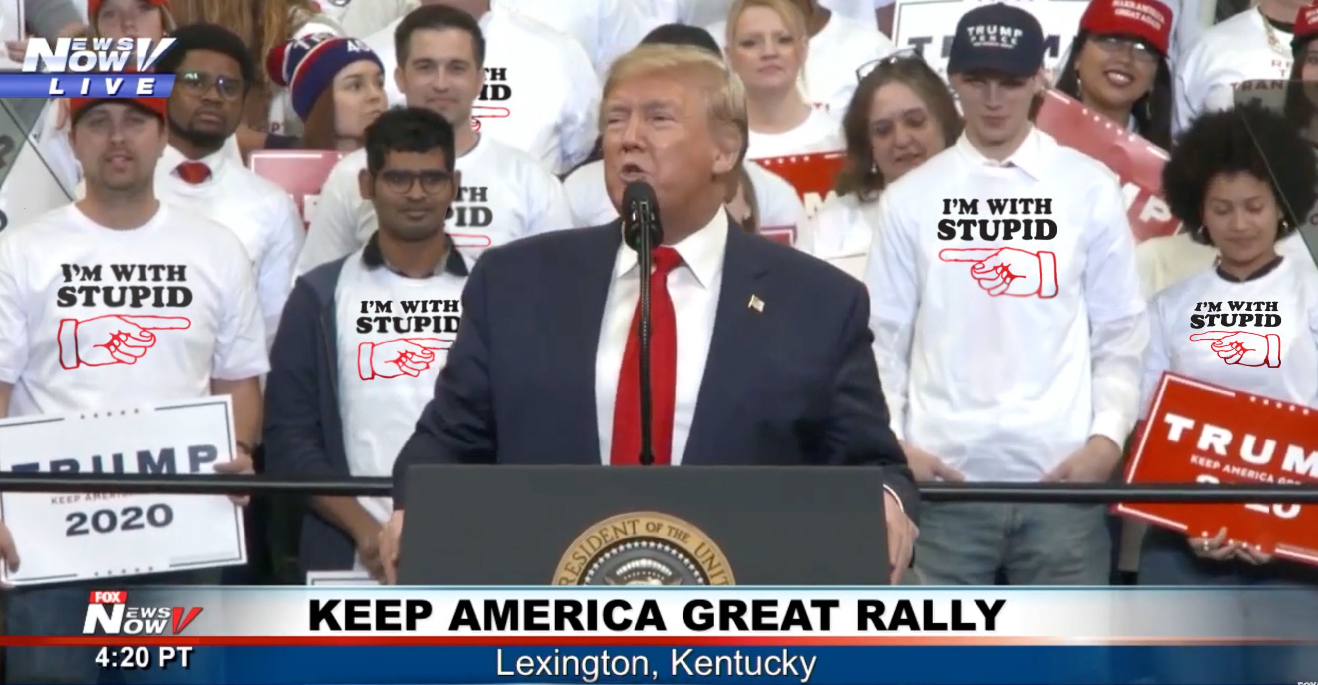 I'm With Stupid Trump T-Shirts Blank Meme Template