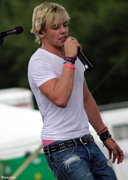 image tagged in http//paparazzophotographysmugmugcom/music/ross-lynch-r5-new-jersey-8/i-zpb7fnq/0/s/img1483-copy-sjpg,photography