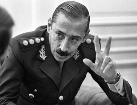 Videla dice Blank Meme Template