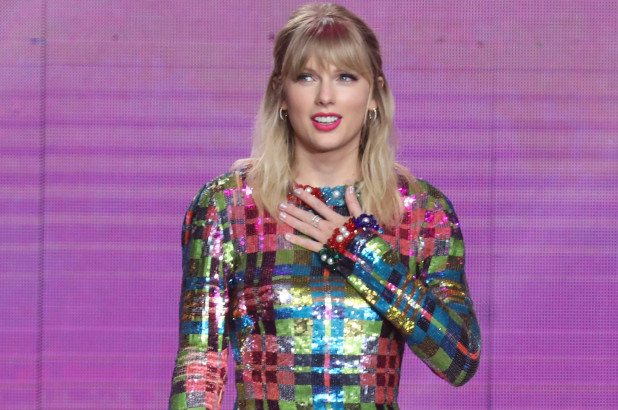Taylor Swift Hand over Heart Blank Meme Template