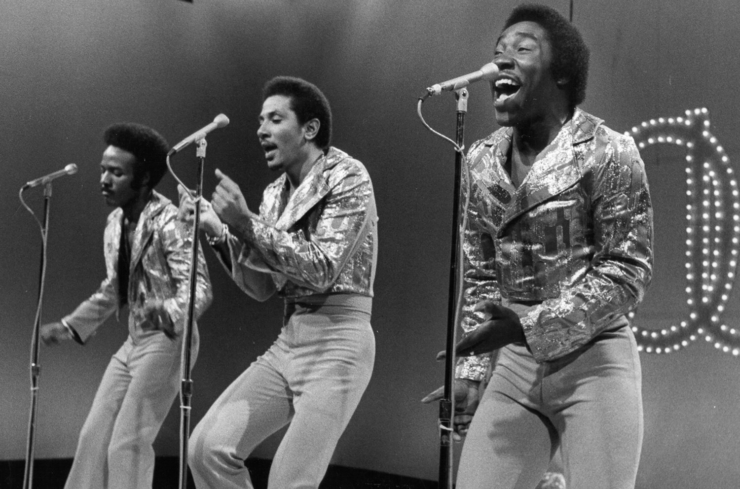 High Quality The O'Jays Singing Blank Meme Template