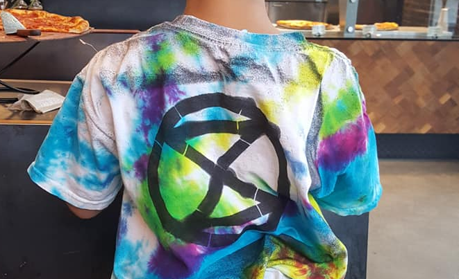 XR tie-dyed Blank Meme Template