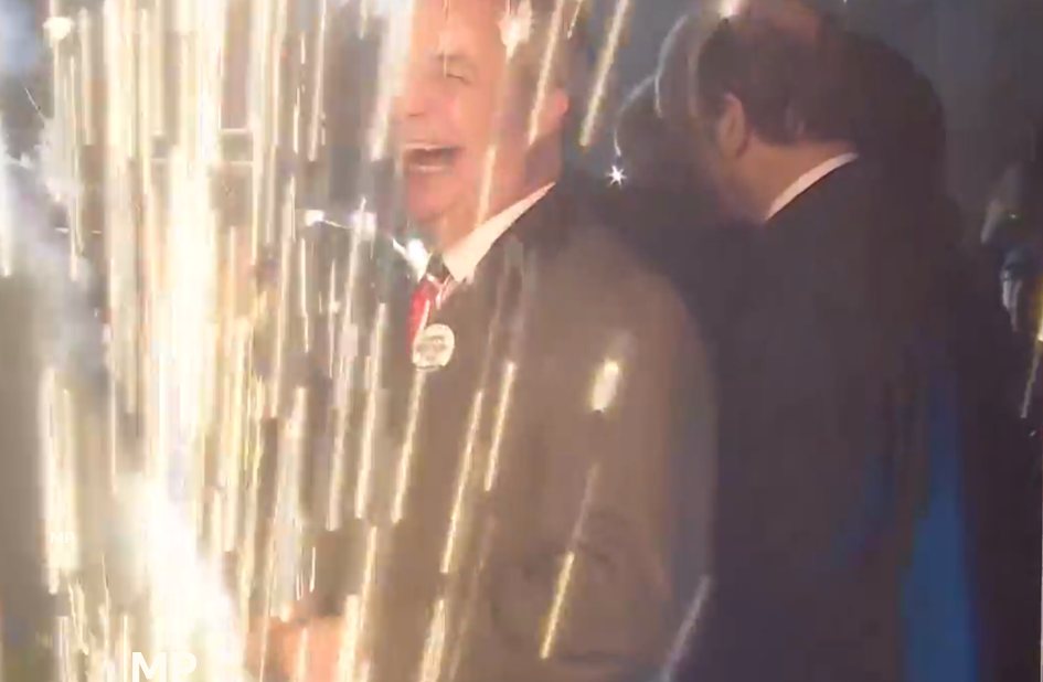 Nigel Farasshole Blank Meme Template