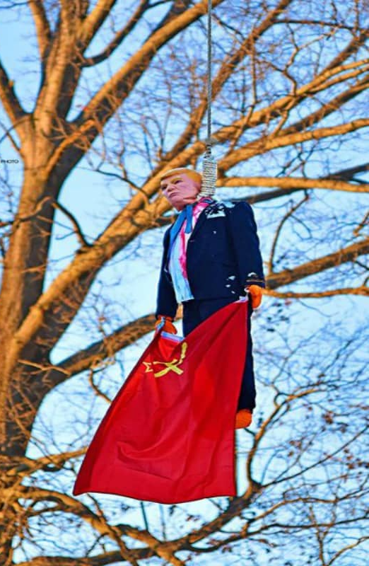 Trump Russian Traitor Hung Effigy Blank Meme Template