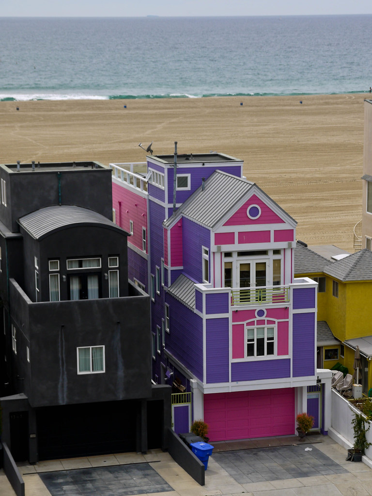 pink houses for rent