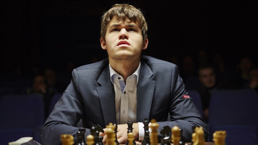 Magnus Carlsen Blank Meme Template