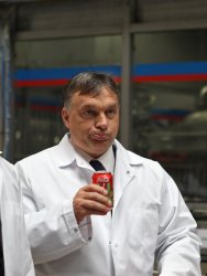 Orbán Coca Cola Meme Template