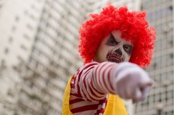 Dangerous clown Ronald Meme Template