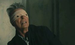 Surprised Blind Bowie Meme Template