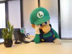 Luigi  Meme Template