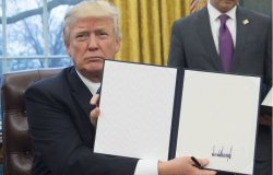 Trump signing Meme Template