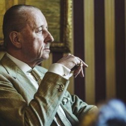 Theo Hiddema Meme Template