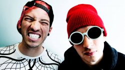 Smiling twenty one pilots Meme Template