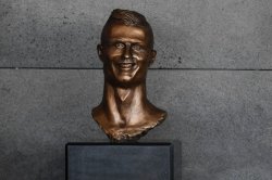 Ronaldosmirk Meme Template