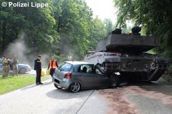 carroarmato auto Meme Template