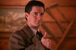 dale cooper thumbs up Meme Template