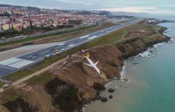 767 skidded off runway at Trabzon Airport Meme Template