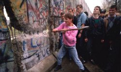 Berlin Wall of Text Meme Template