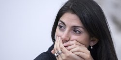 sindaco virginia raggi Meme Template