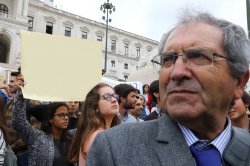 Por Favor Não Matem Os Velhinhos Template Meme Template