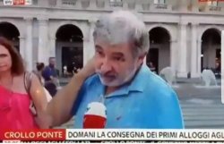 Mi scusi, lei è genovese? Meme Template