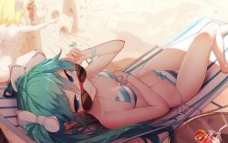 Beach Miku Meme Template