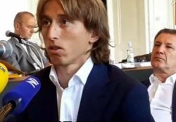 Luka Modric ne sjecam se Meme Template