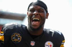 leveon bell laughing Meme Template