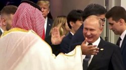 Putin saudi high five trump Meme Template