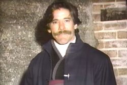 jeraldo vault Meme Template