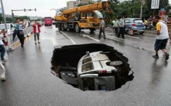 Sinkhole van Meme Template