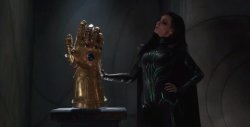 Hela fake glove Meme Template