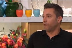 Che schifo Meme Template