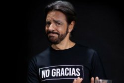 Leche Derbez Meme Template