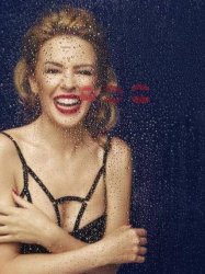 Kylie kiss on glass Meme Template