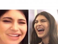 Woman laughing Meme Template