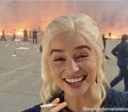 daenerys smoke Meme Template