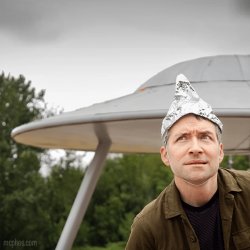 Tinfoil hat UFO Meme Template