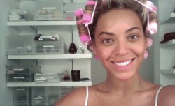 Beyonce teaching online Meme Template