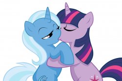 MLP Lesbian Kiss Meme Template