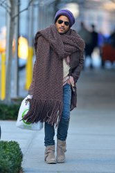 Lenny Kravitz Big Scarf Meme Template