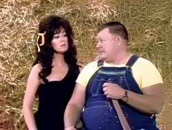 Hee Haw's Junior Samples and Lisa Todd Meme Template