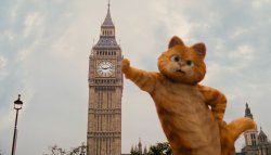 Garfield & The Big Ben Meme Template
